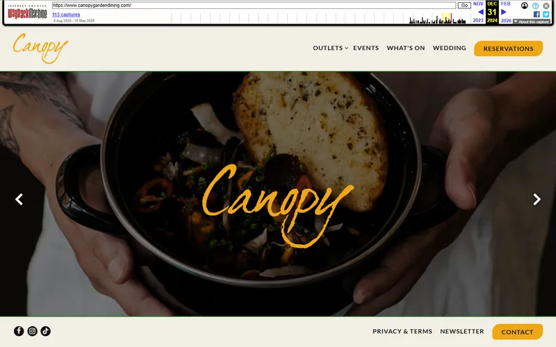 Canopy Garden Dining