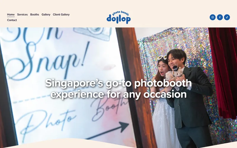 Dollop Photobooth Singapore homepage
